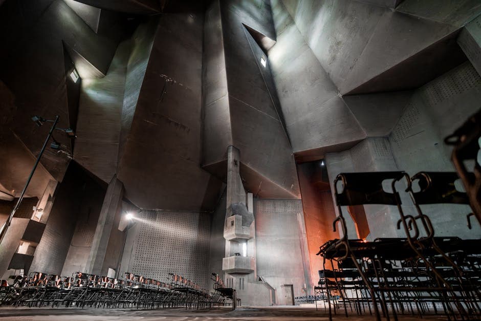 Digital Brutalism visual inspiration with cylinders