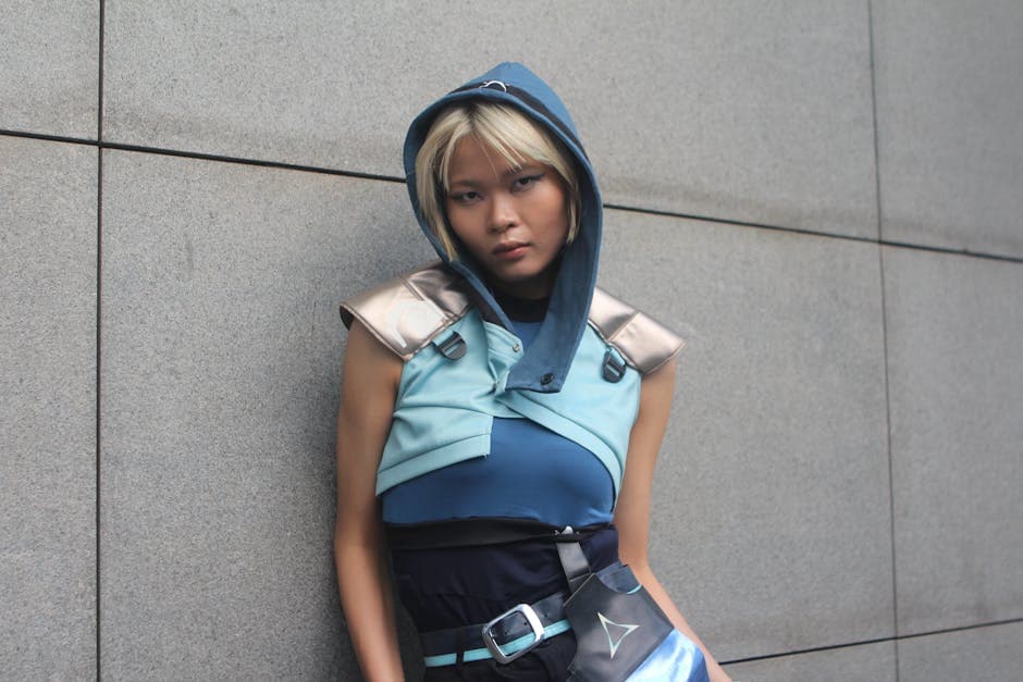 Avant-Garde Deconstructionist outfit idea with muslin