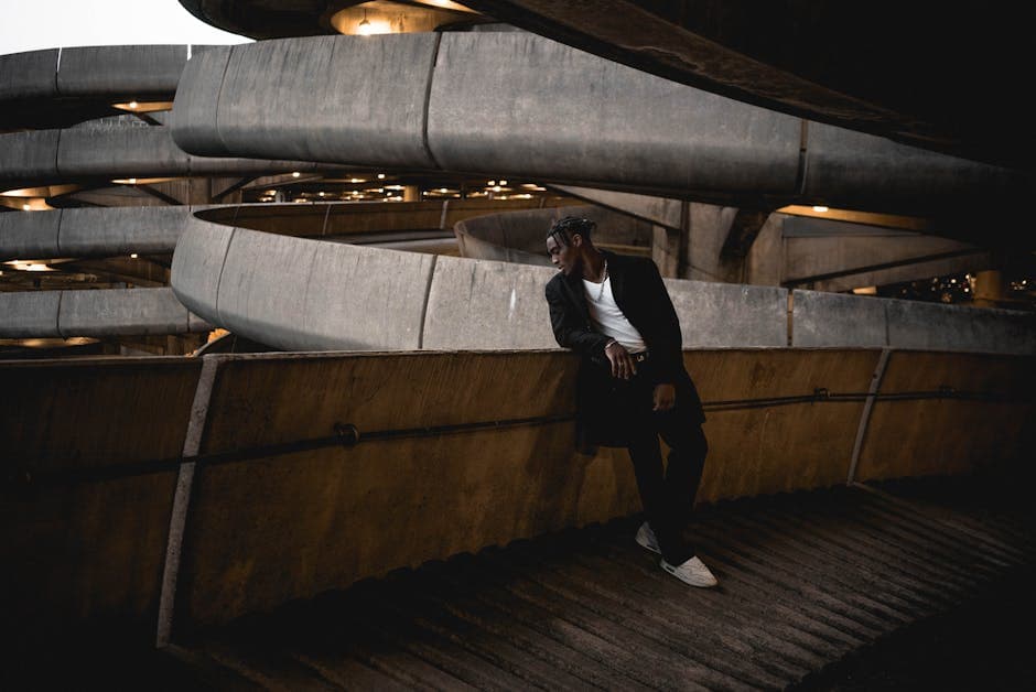 Concrete Jungle Goddess visual inspiration with structured jackets