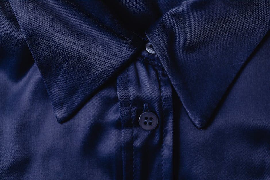 Deconstructed Tailoring outfit example featuring linen