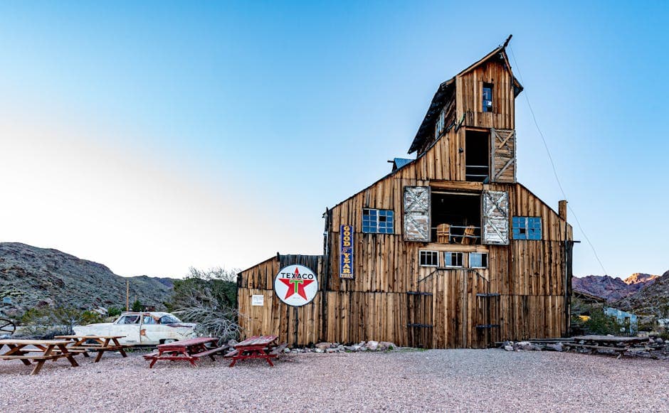 Space Western Frontier Deco visual inspiration with woven rugs